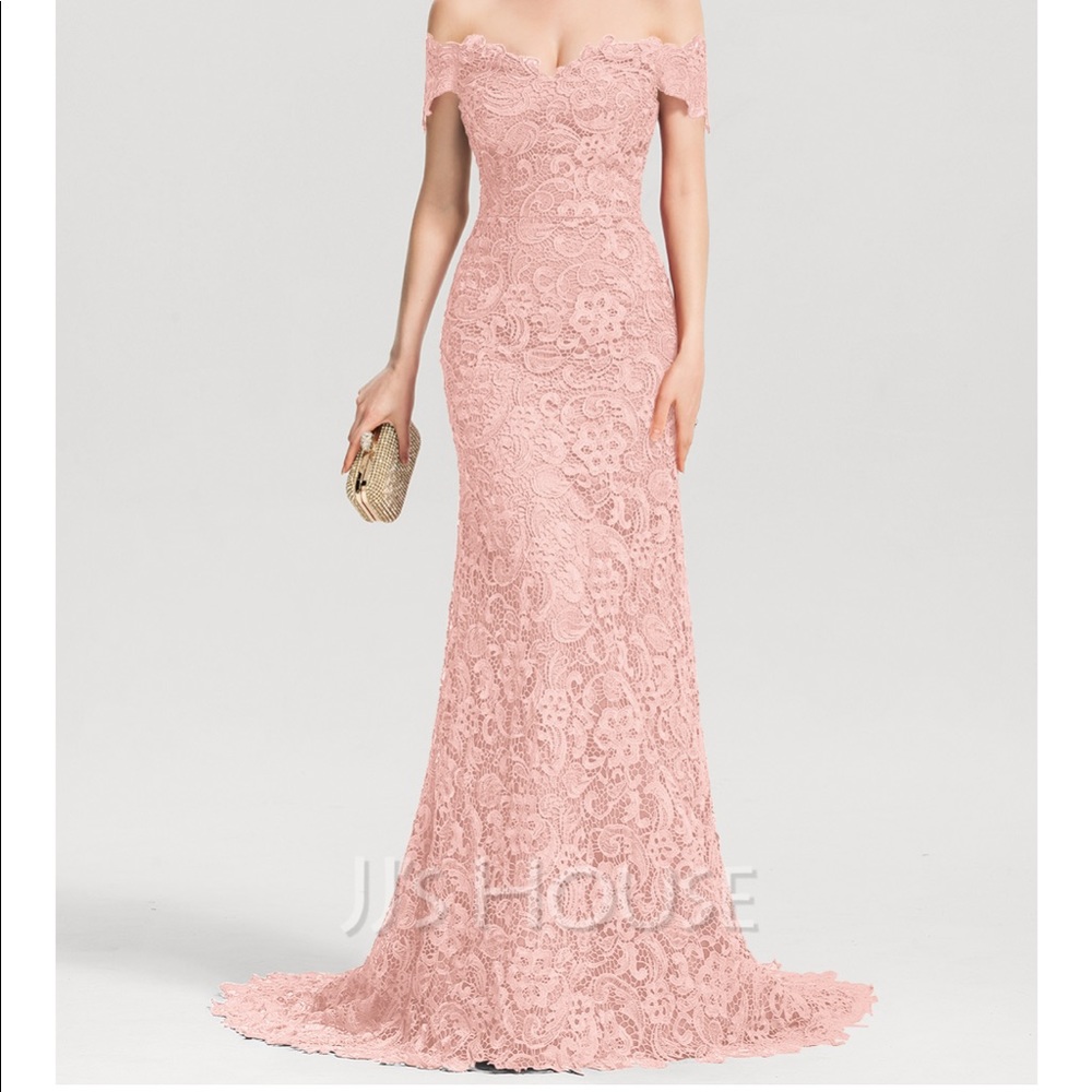 Women’s special occasion dress